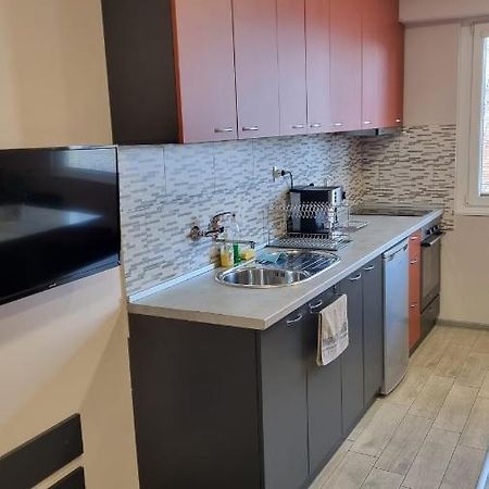 מונטנה Lux Apartment מראה חיצוני תמונה