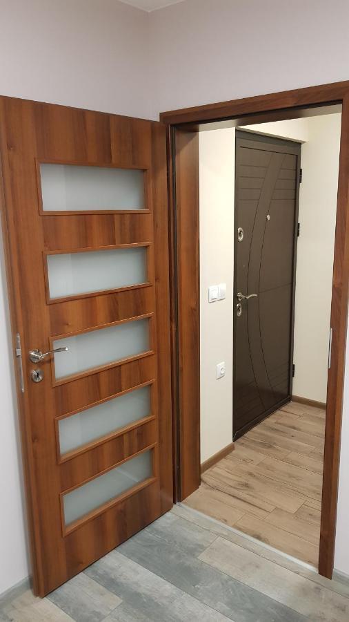 מונטנה Lux Apartment מראה חיצוני תמונה