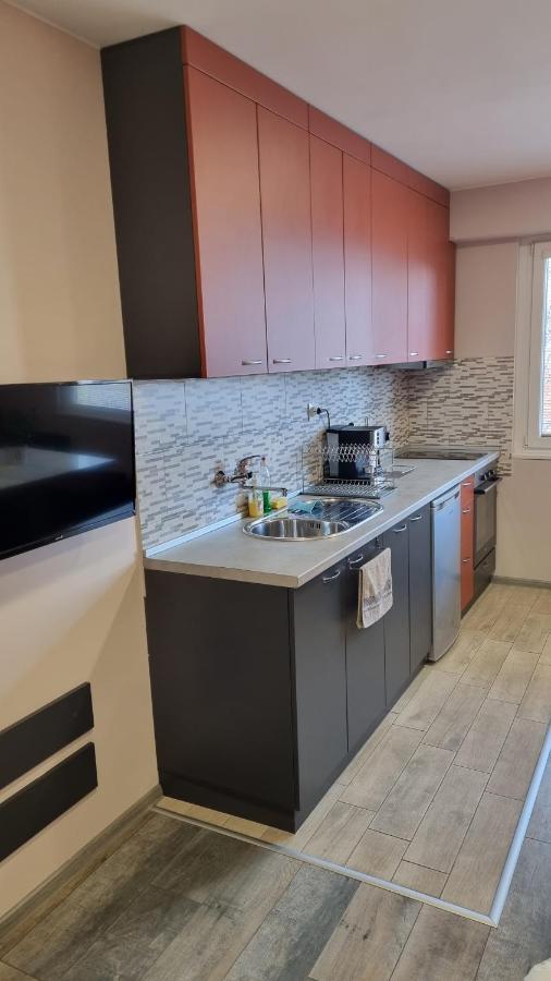 מונטנה Lux Apartment מראה חיצוני תמונה